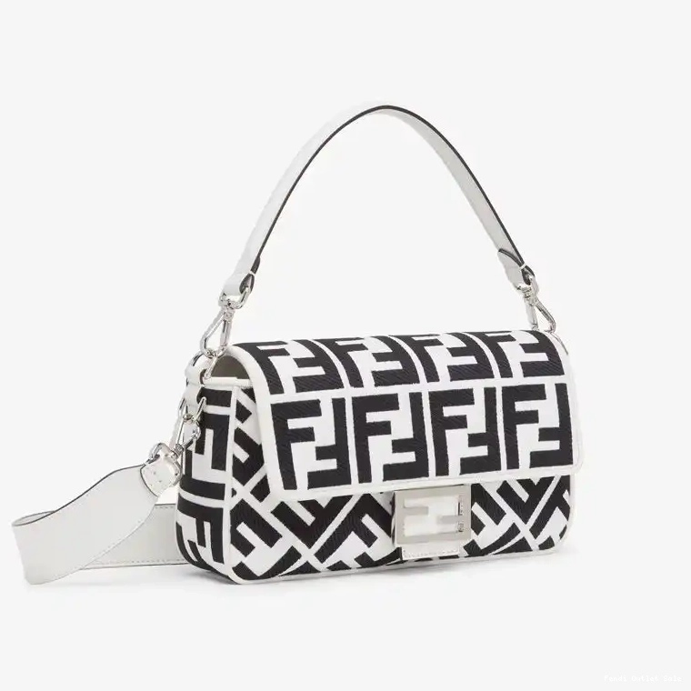Cheap Bag Medium FF Canvas Fendi Black Motif Baguette In White 0511